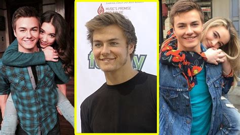 Who is peyton meyer dating now